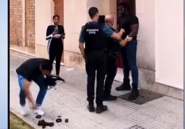 Detenido un okupa en Lepe por agredir a dos periodistas