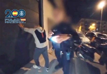 Detenido un conductor temerario en el centro de Huelva con el coche cargado de droga