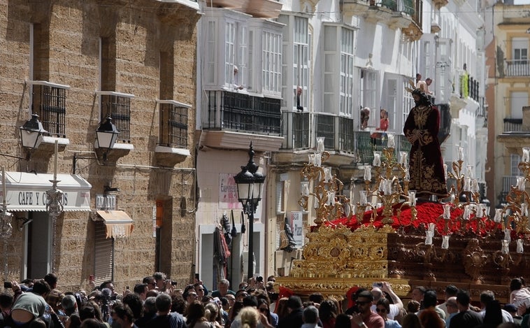 Magna Cádiz 2022: El Señor de Las Penas irá acompañado por imágenes de Ventura Gómez