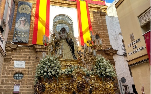 Coronación de la Virgen de las Penas: fervor mariano y viñero