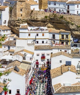 Imagen secundaria 2 - Semana Santa en Setenil de las Bodegas