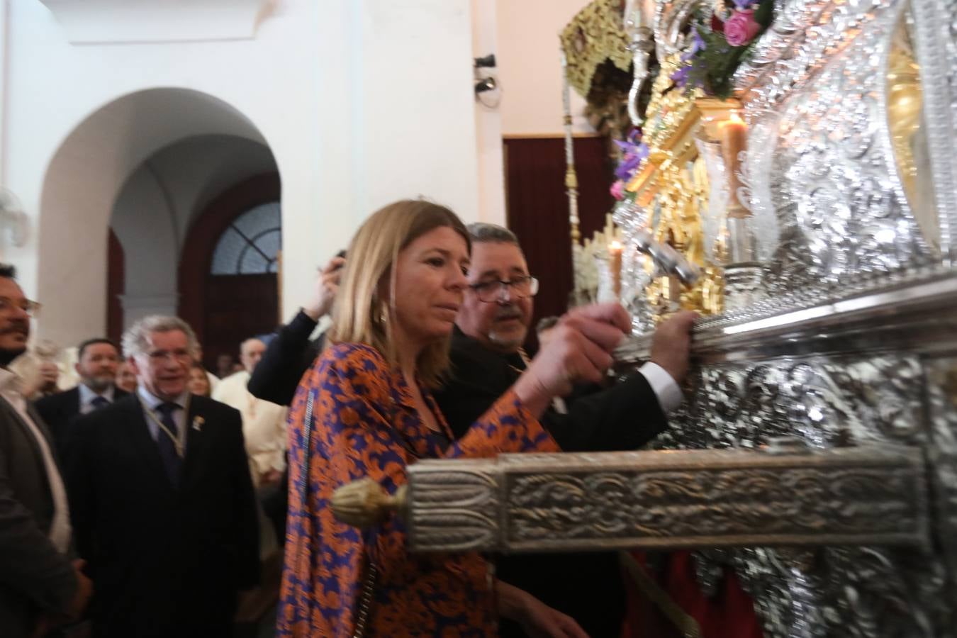 Fotos: el estreno procesional del Nazareno de la Obediencia de Cádiz