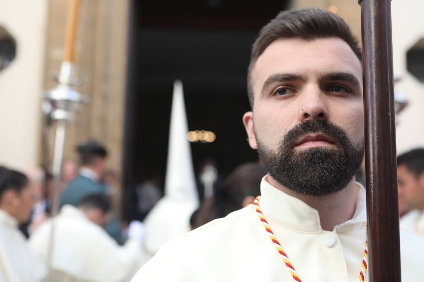 Fotos: el estreno procesional del Nazareno de la Obediencia de Cádiz