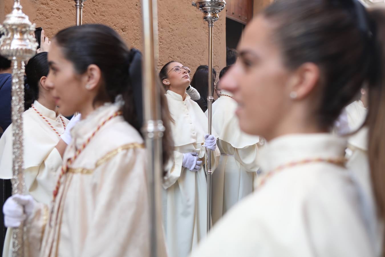 Fotos: el estreno procesional del Nazareno de la Obediencia de Cádiz