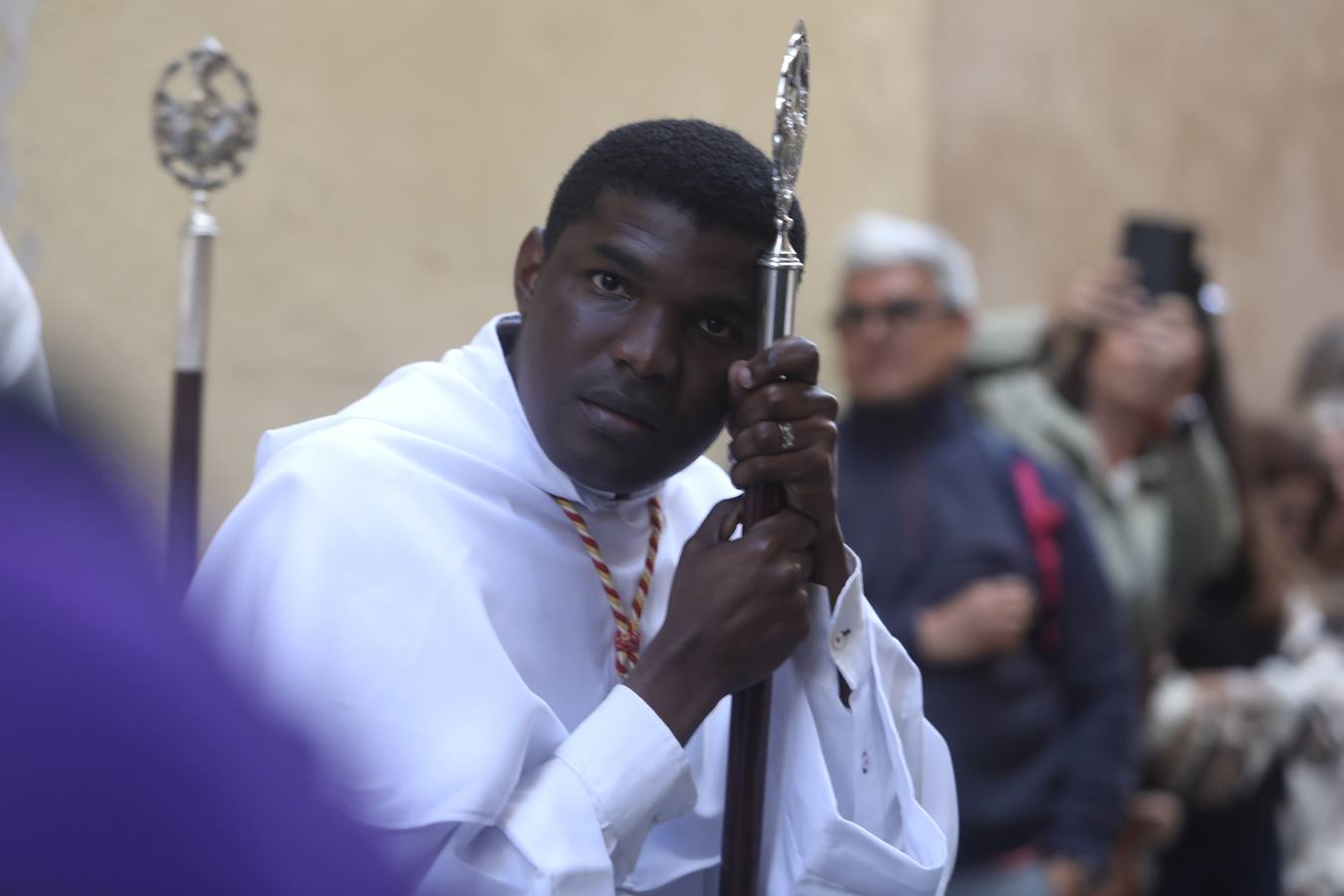 Fotos: el estreno procesional del Nazareno de la Obediencia de Cádiz