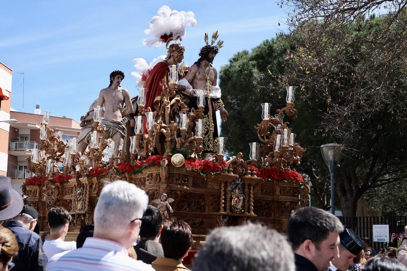 Fotos: el Despojado de Cádiz en su Domingo de Ramos de la Semana Santa 2023