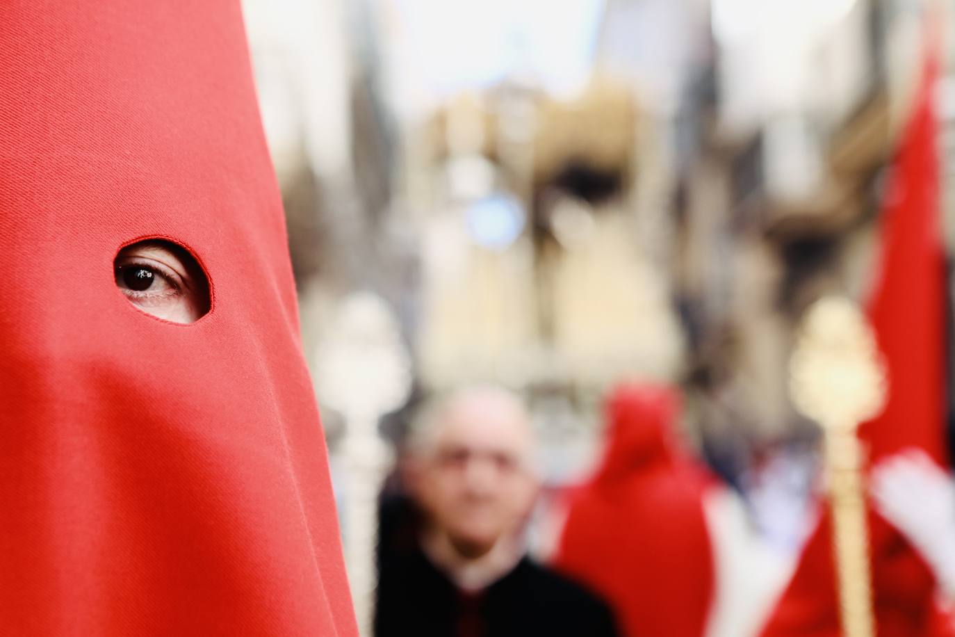 Fotos: Las Penas y su andar por las calles de Cádiz en este Domingo de Ramos