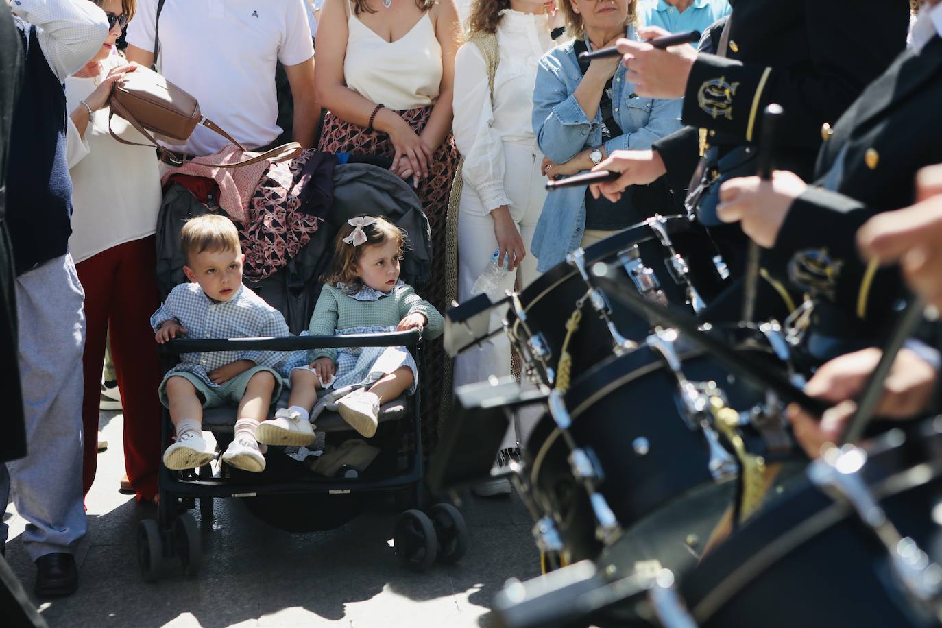 Fotos: Las Penas y su andar por las calles de Cádiz en este Domingo de Ramos