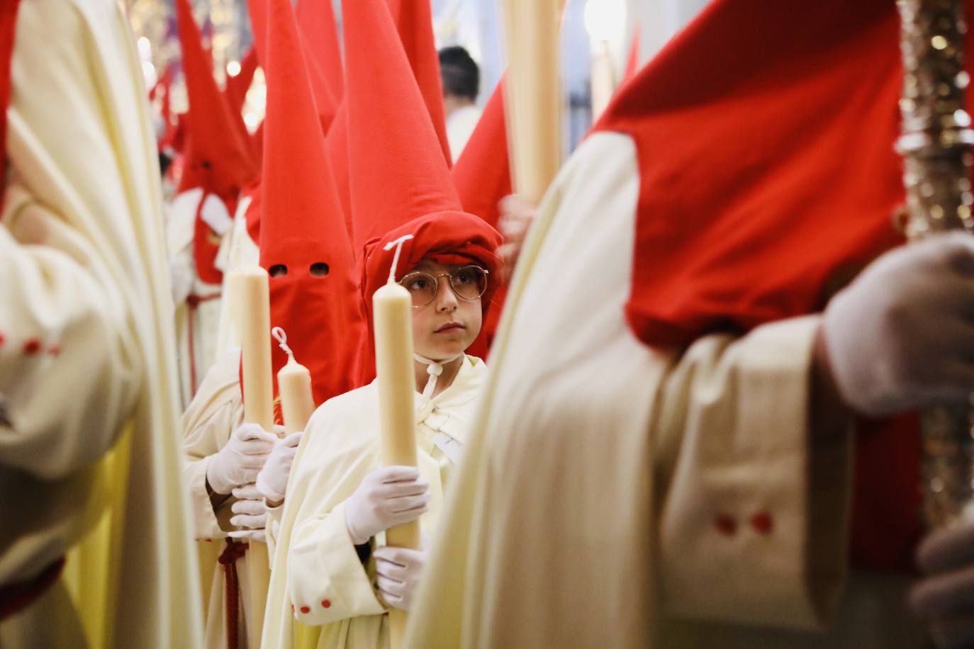 Fotos: Las Penas y su andar por las calles de Cádiz en este Domingo de Ramos