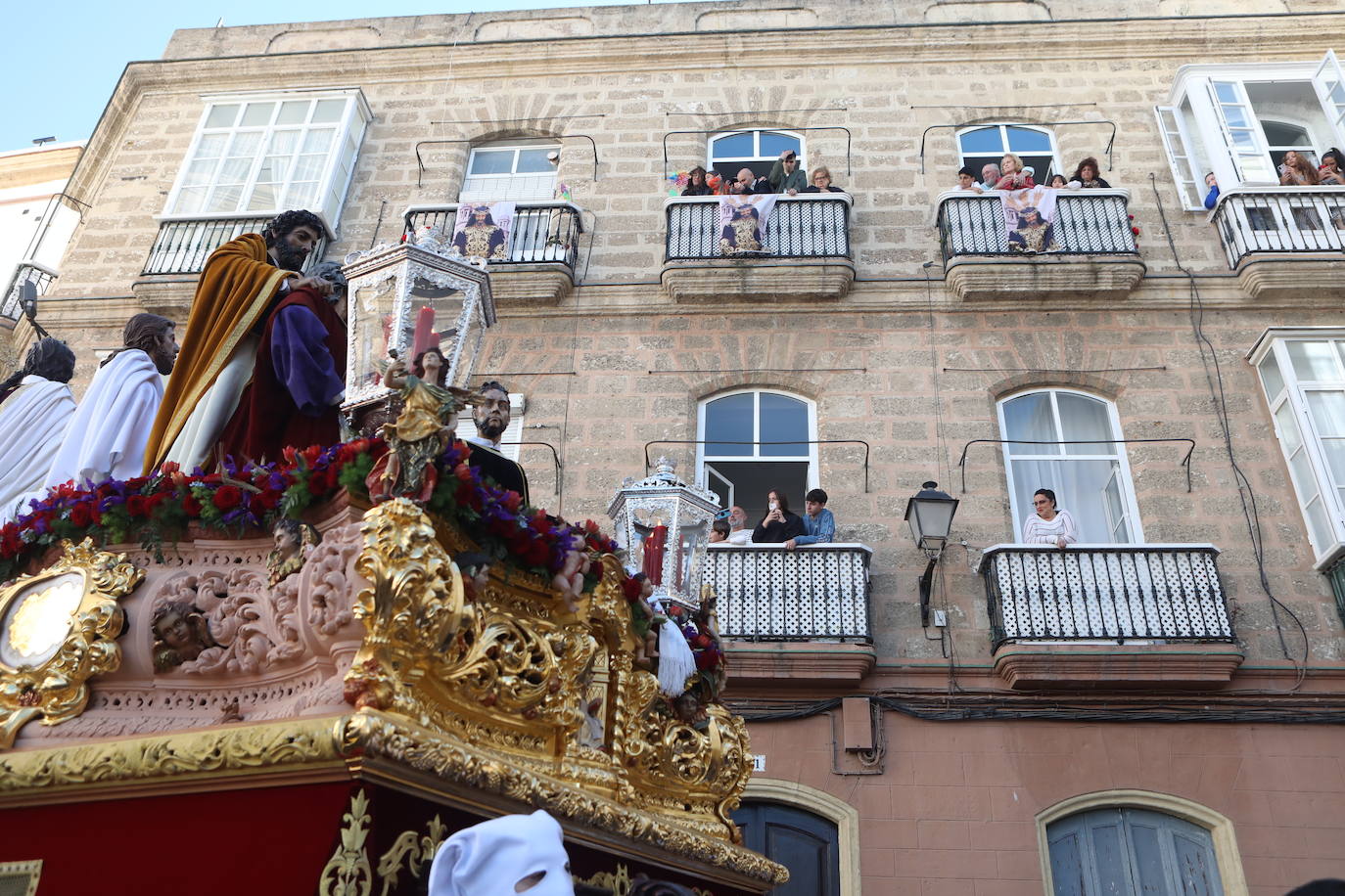 Fotos: La Sagrada Cena en su desfile del Domingo de Ramos en Cádiz