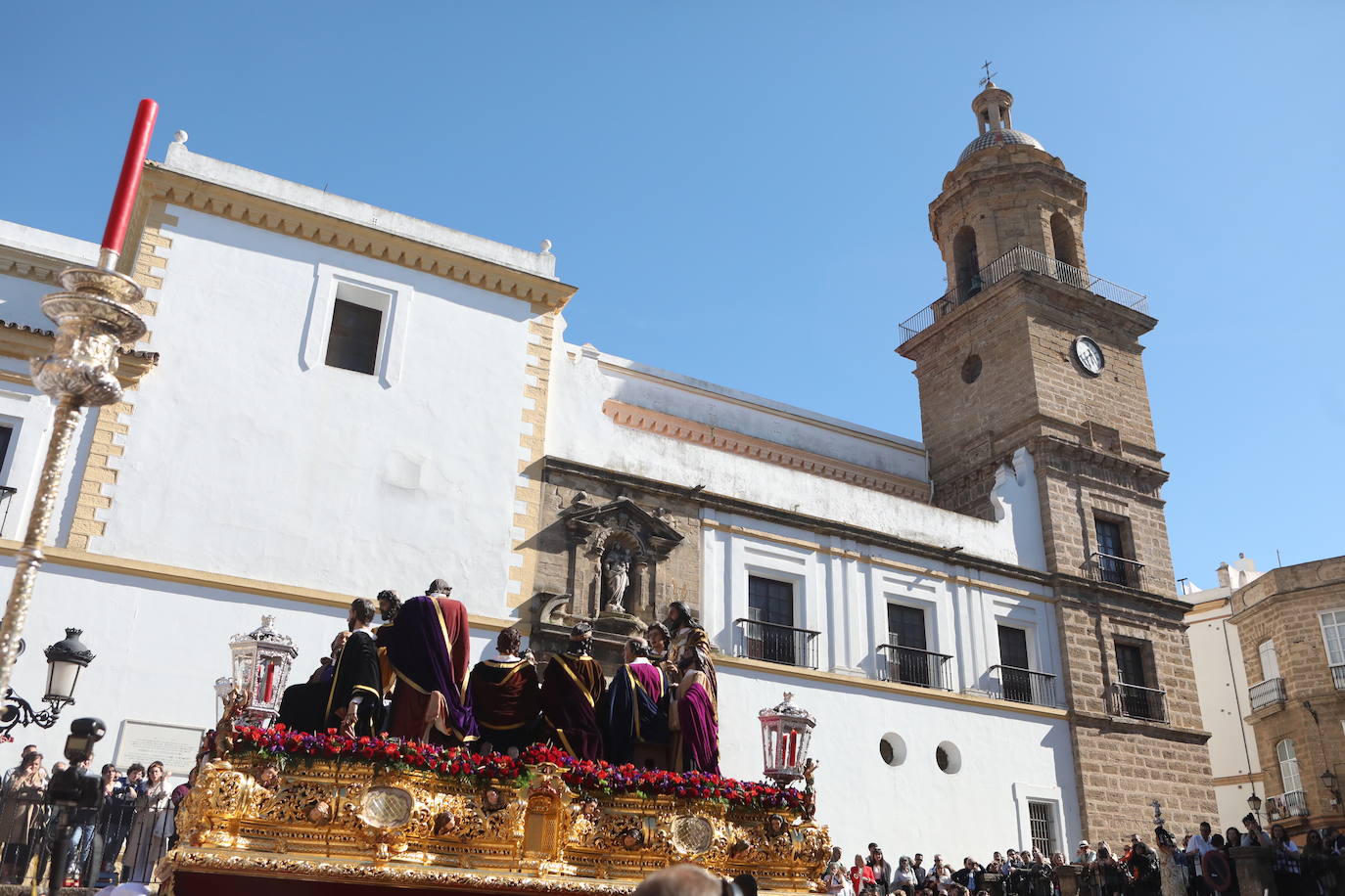 Fotos: La Sagrada Cena en su desfile del Domingo de Ramos en Cádiz