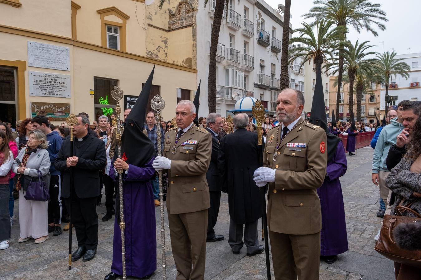 Fotos: Piedad procesiona el Martes Santo en Cádiz