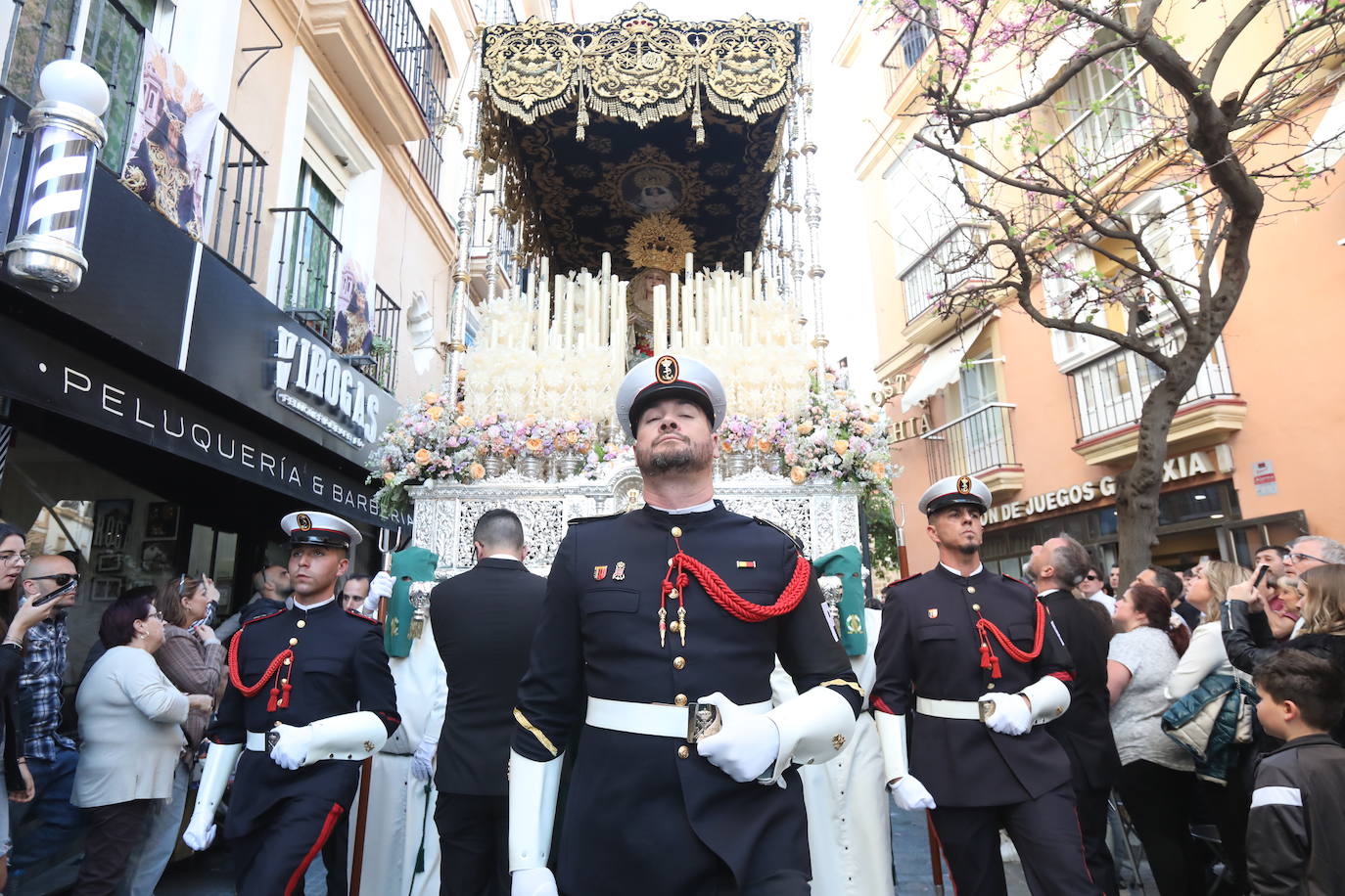 Fotos: La Cigarrera, el Miércoles Santo en Cádiz