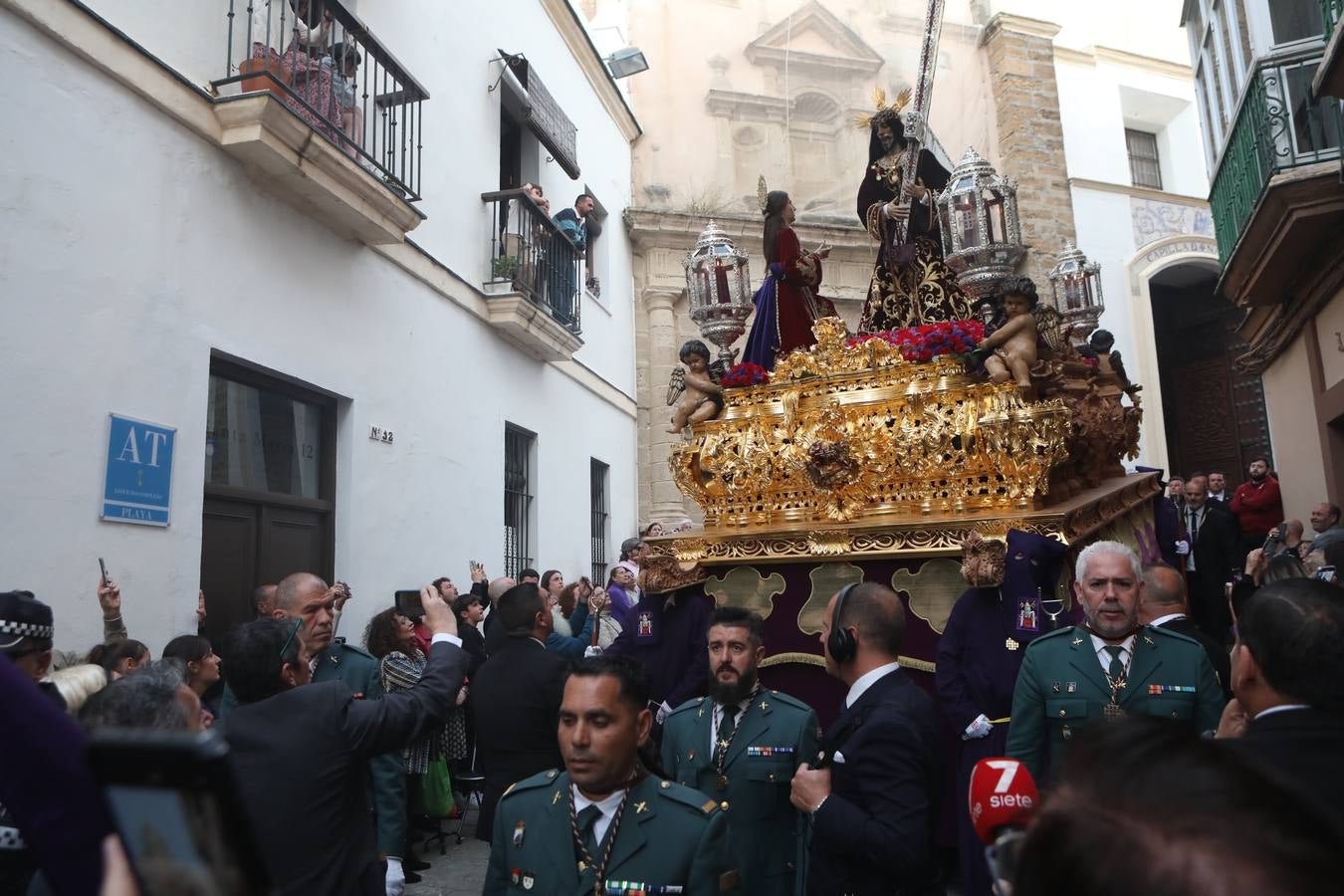 Fotos: Nazareno, el Jueves Santo en Cádiz