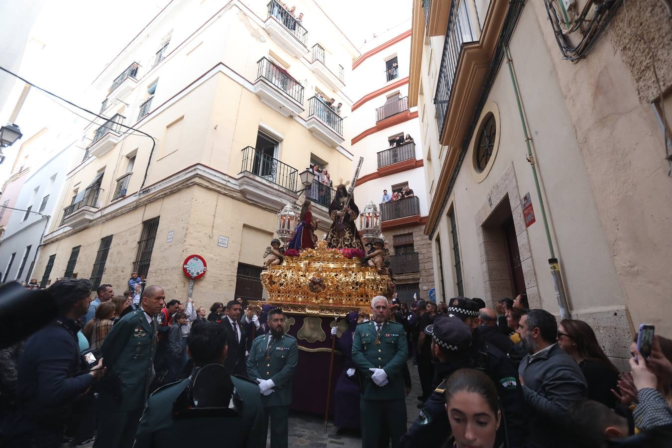 Fotos: Nazareno, el Jueves Santo en Cádiz