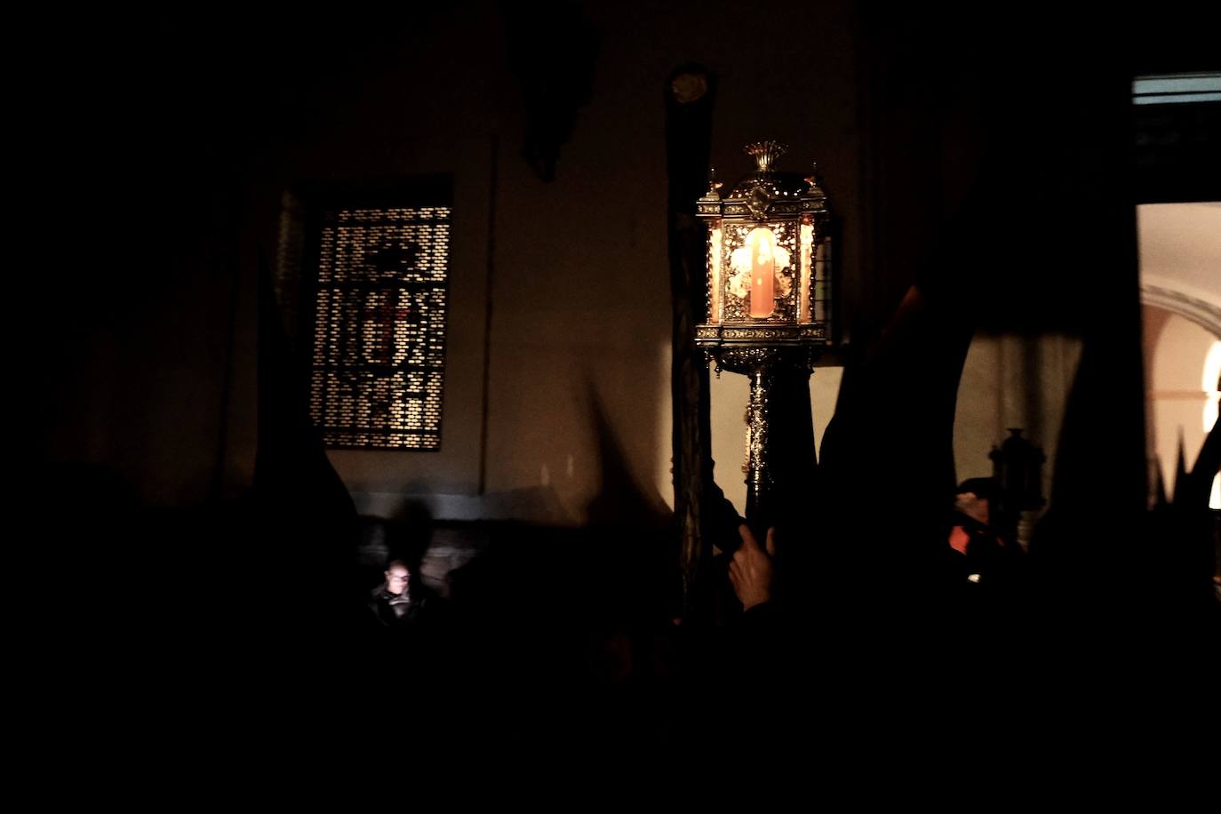 Fotos: Buena Muerte, la sobriedad de la hermandad de San Agustín