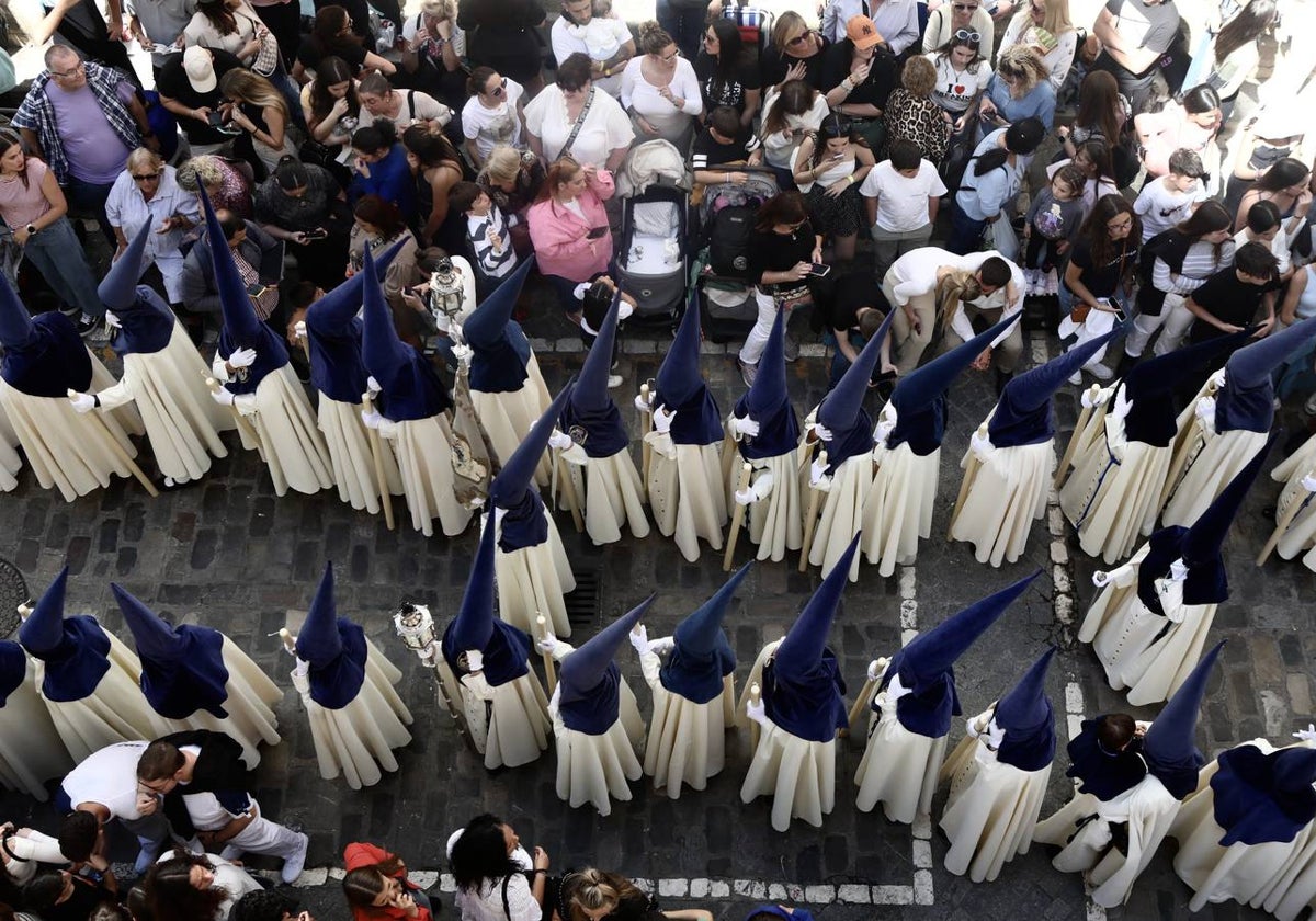 Los cortejos han aumentado en cuanto al número de capirotes