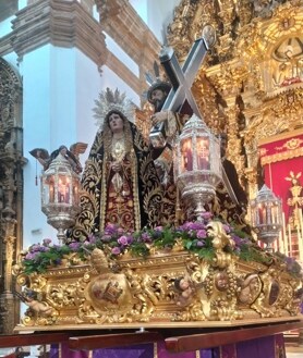 Imagen secundaria 2 - La Catedral de Cádiz acoge este lunes el Vía Crucis 2024