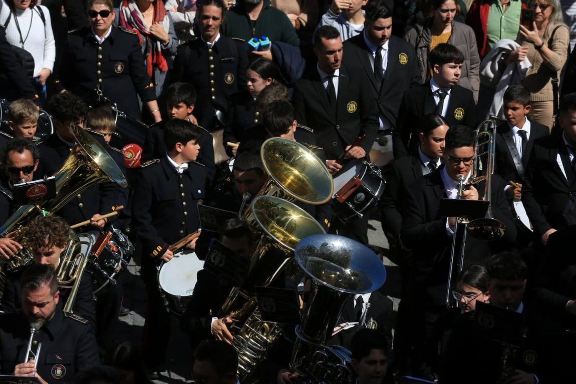 Fotos: pasacalles de bandas en el III Congreso Andaluz de Música de Semana Santa