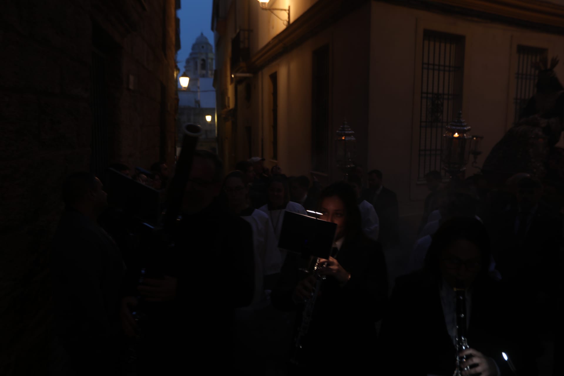 Emotivo Vía Crucis por el barrio de Santa María con Jesús de la Salud