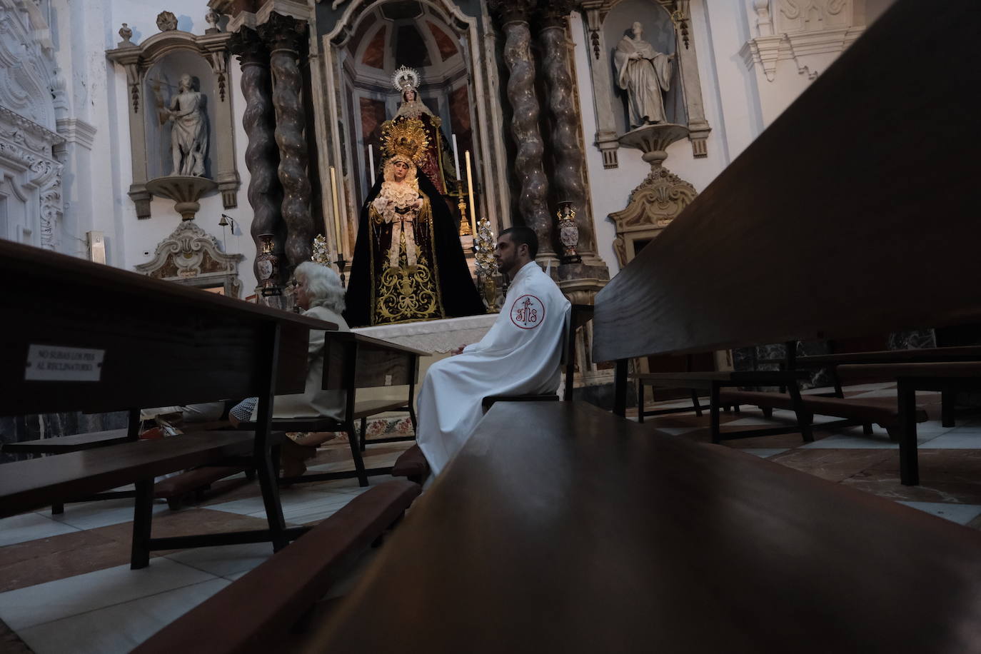 Fotos: Sagrada Cena el Domingo de Ramos en la Semana Santa de Cádiz 2024