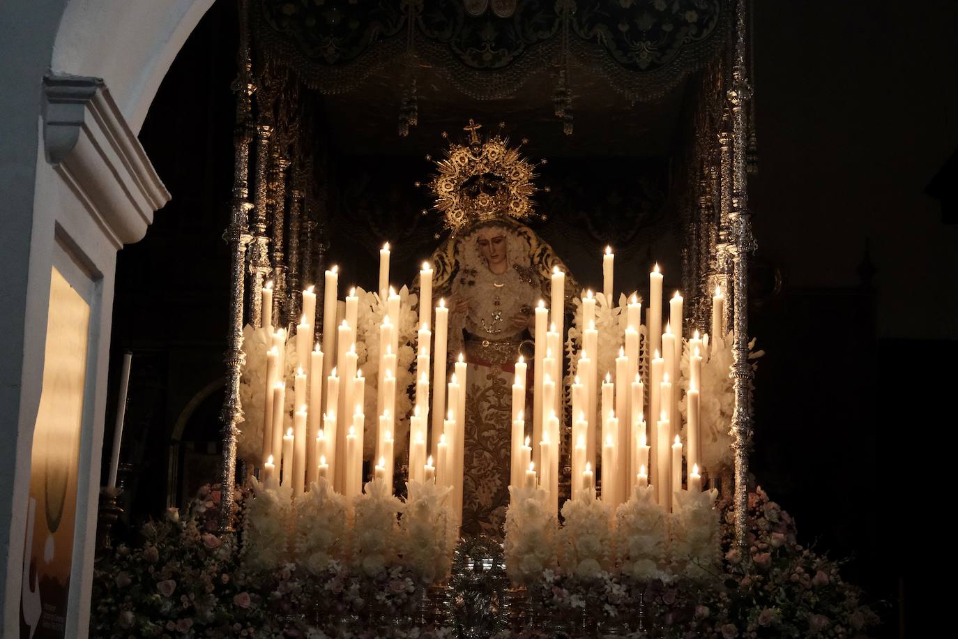 Fotos: Vera-Cruz en el Lunes Santo de la Semana Santa de Cádiz 2024