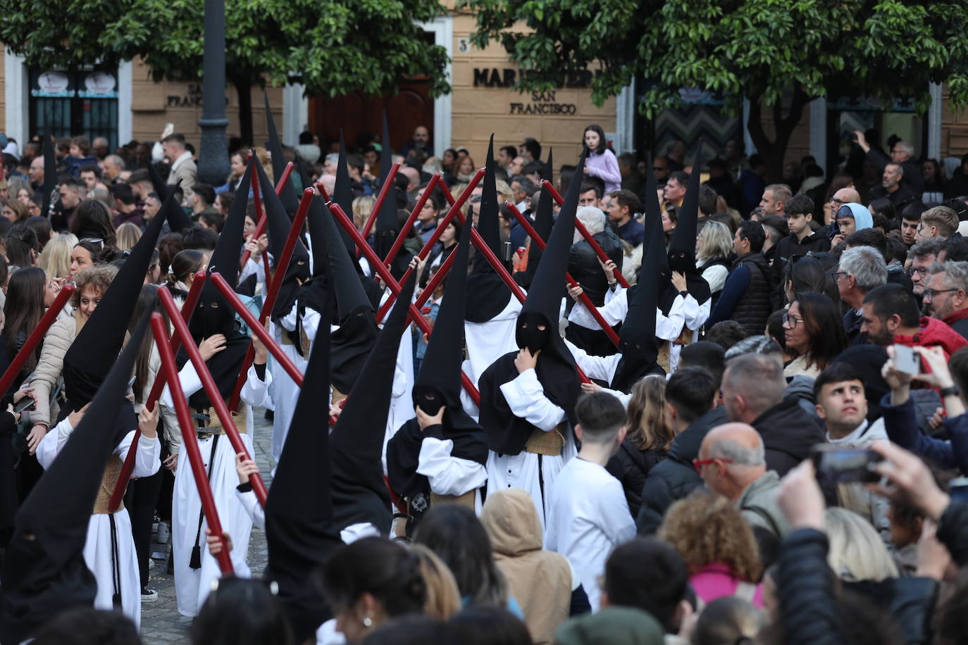 Fotos: El Caído en el Martes Santo de la Semana Santa de Cádiz 2024