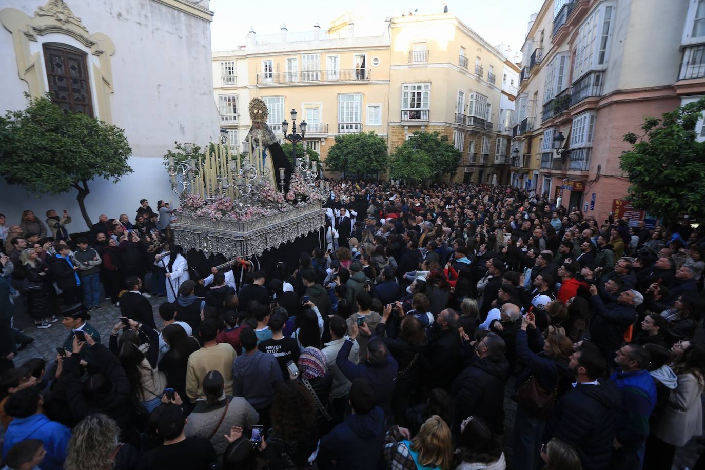 Fotos: El Caído en el Martes Santo de la Semana Santa de Cádiz 2024