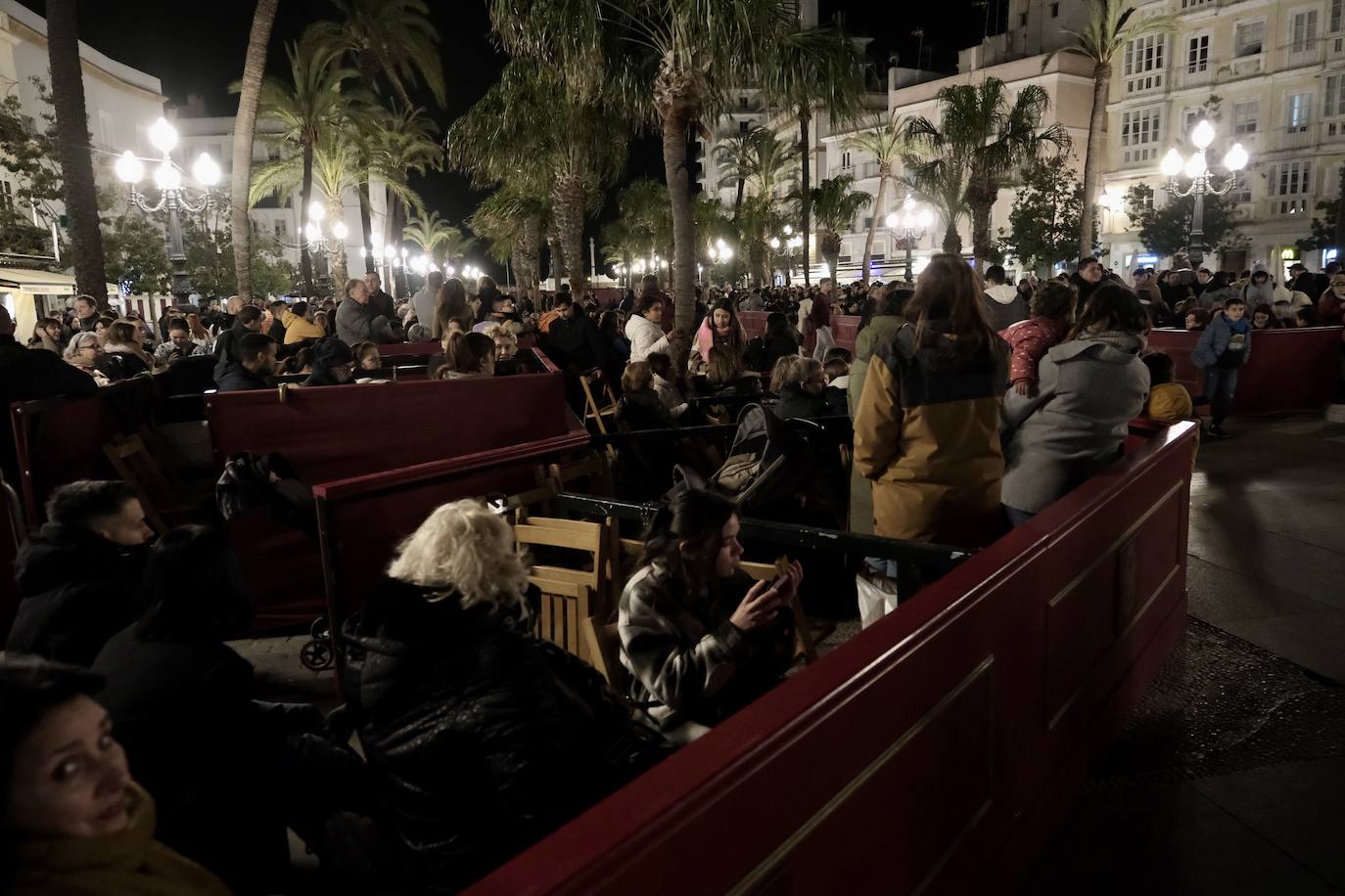 Fotos: Columna en la Semana Santa de Cádiz 2024