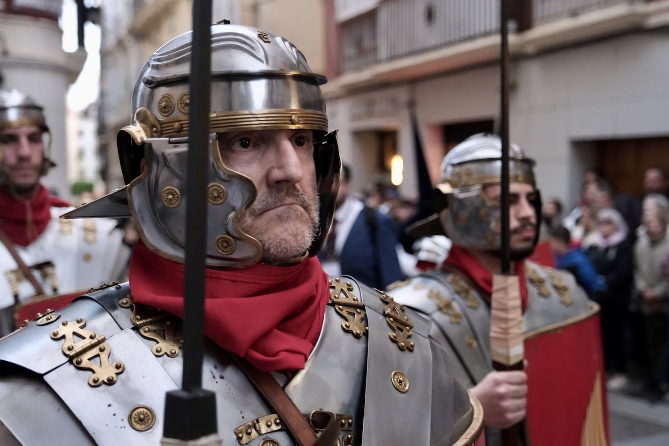 Fotos: Ecce-Homo en el Martes Santo de la Semana Santa de Cádiz