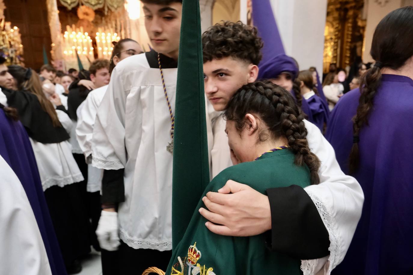 Fotos: Cigarreras decide suspender la estación de penitencia y se queda en Santo Domingo