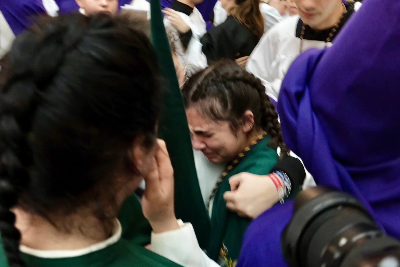 Fotos: Cigarreras decide suspender la estación de penitencia y se queda en Santo Domingo