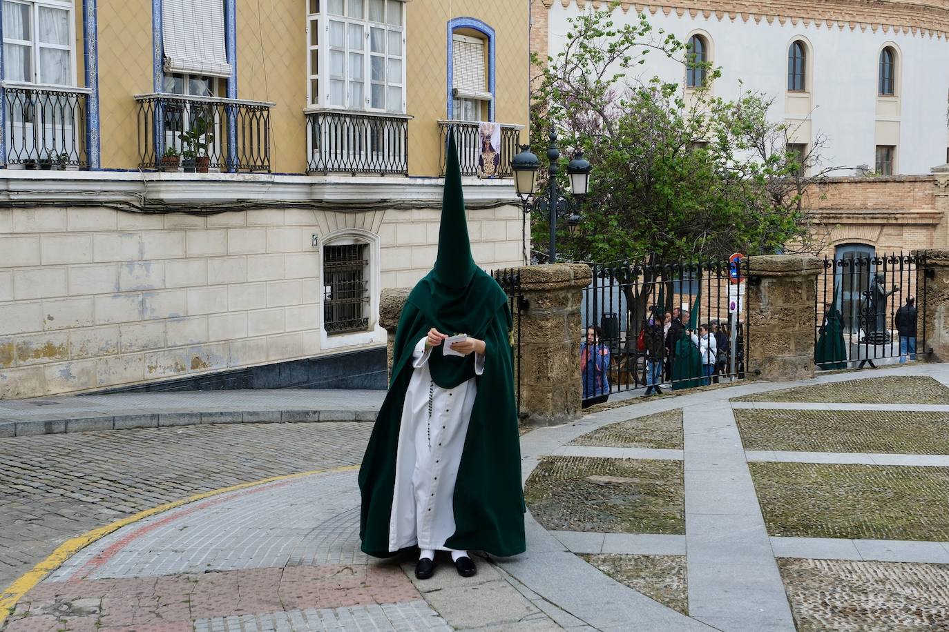 Fotos: Cigarreras decide suspender la estación de penitencia y se queda en Santo Domingo