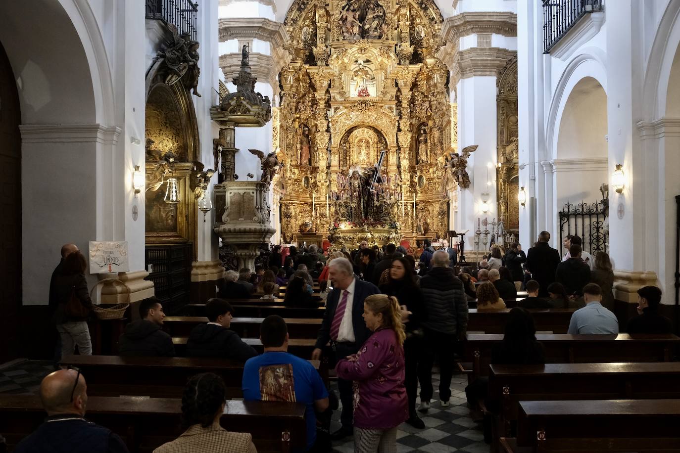 Fotos: Afligidos el Jueves Santo en Cádiz, en la Semana Santa 2024