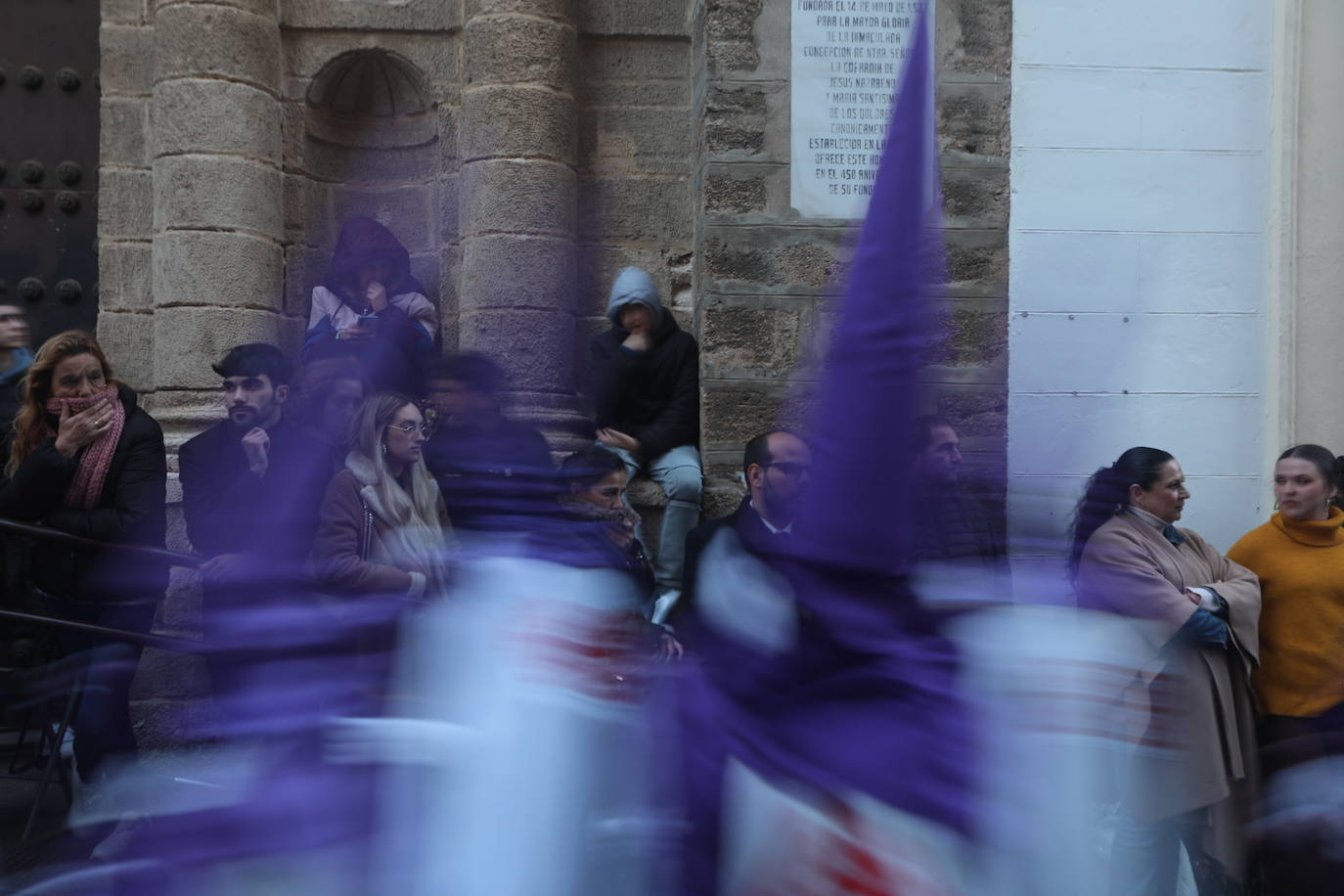 Fotos: El Nazareno en Jueves Santo en Cádiz en la Semana Santa 2024