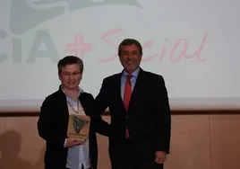 La labor del comedor María Arteaga de Cádiz, reconocida en los premios Andalucía +Social