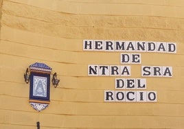 Pintadas satánicas contra la hermandad del Rocío de Cádiz