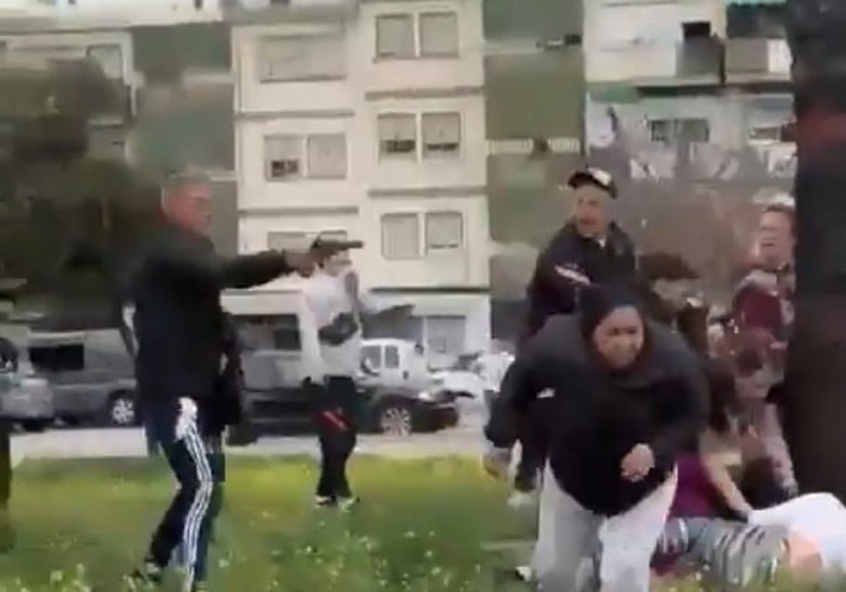 Tiroteo en plena calle entre dos familias en Granada