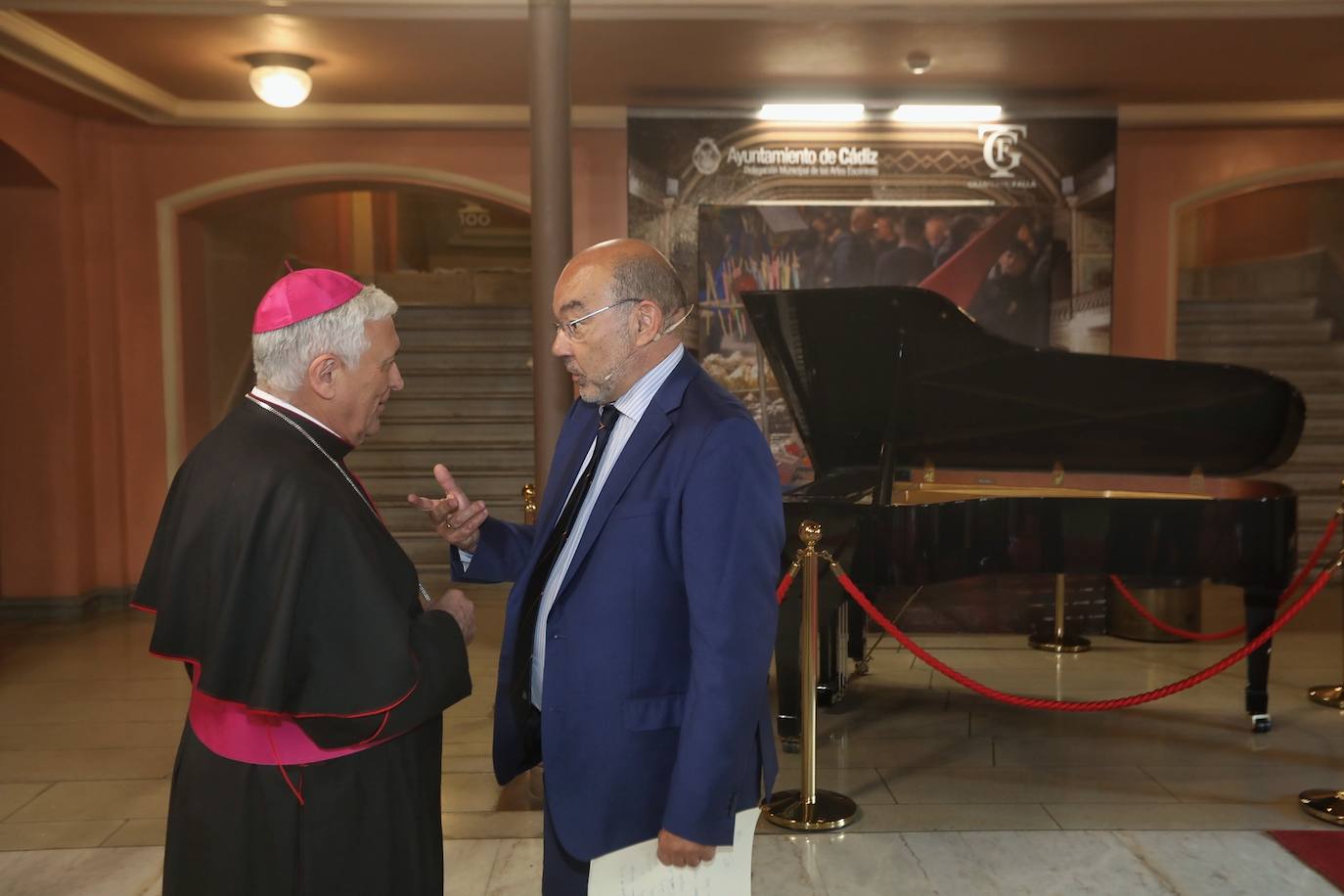 Fotos: La Semana Santa arranca en Cádiz con el pregón de Miguel Ángel Sastre