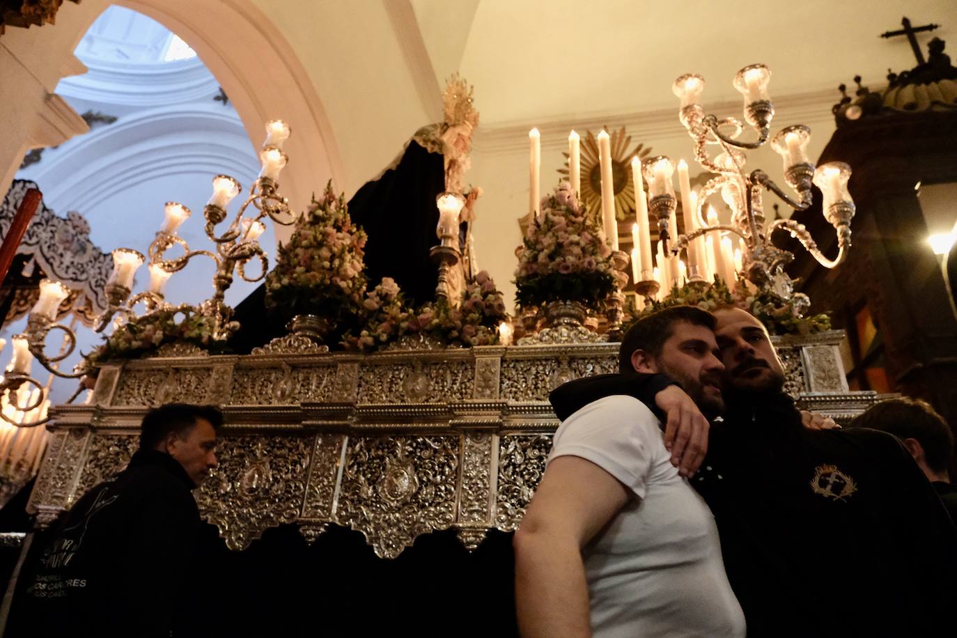 Las imágenes del Caído en la Semana Santa de Cádiz 2025