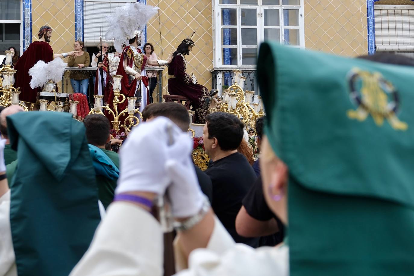 Las imágenes de Cigarreras en la Semana Santa de Cádiz 2025