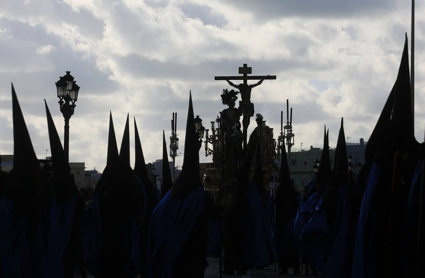 Las imágenes de Las Aguas en la Semana Santa de Cádiz 2025