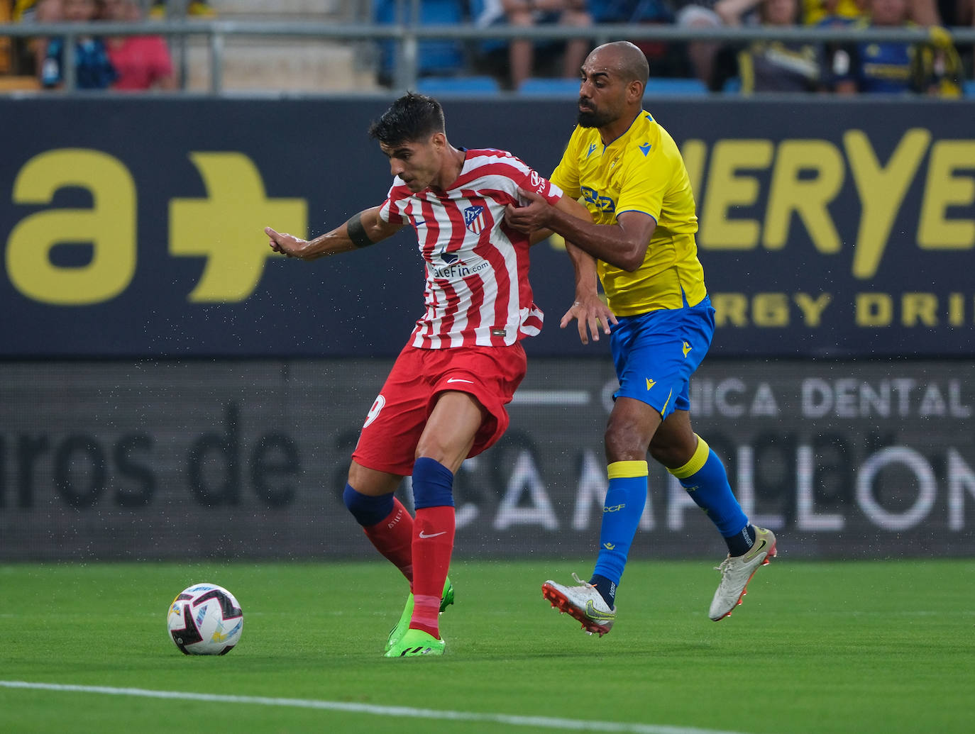 Las imágenes del Cádiz CF- Atlético de Madrid en el Trofeo Carranza