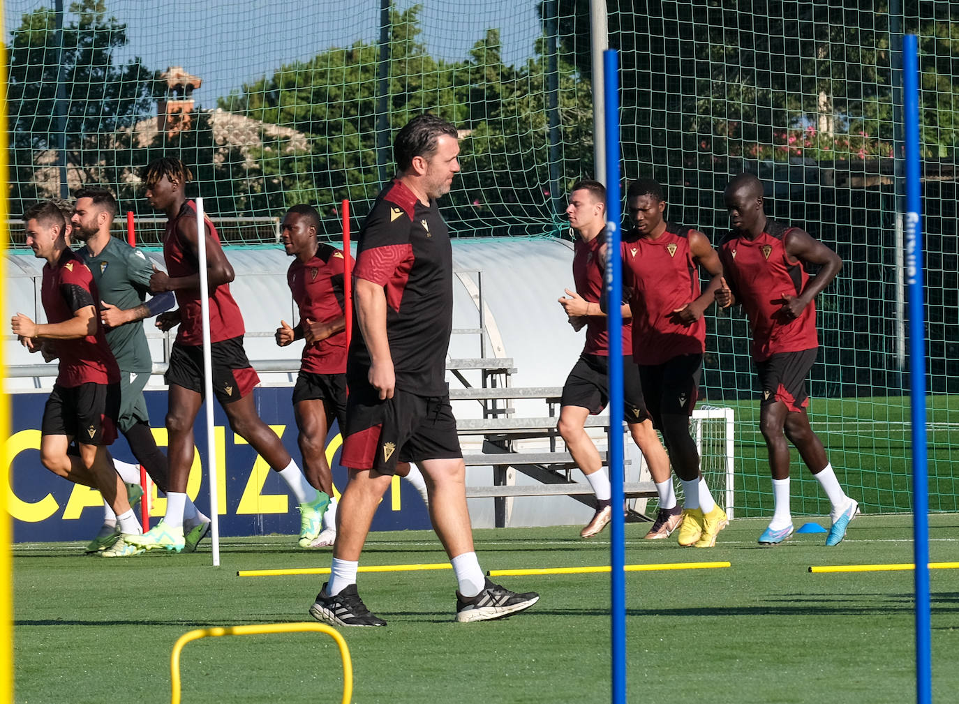 El regreso a los entrenamientos del Cádiz, en imágenes