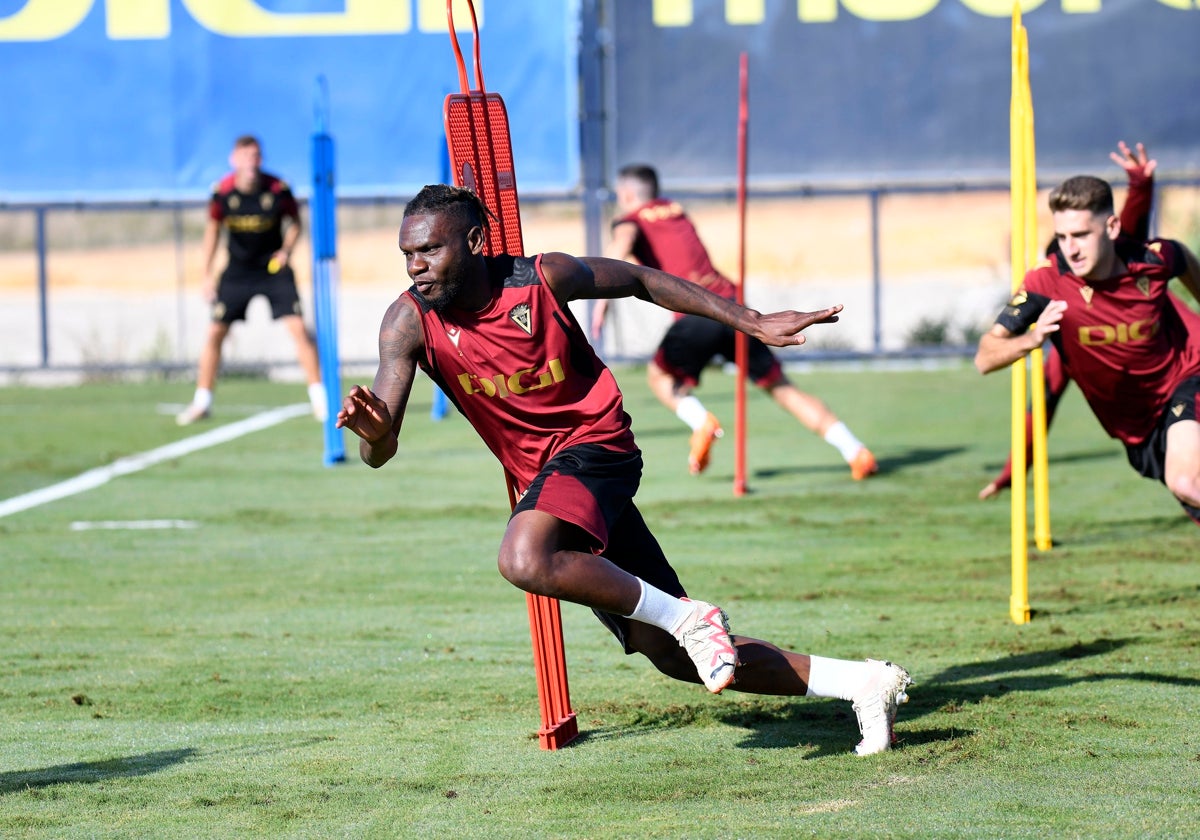 Rominigue Kouamé, durante una sesión de entrenamiento