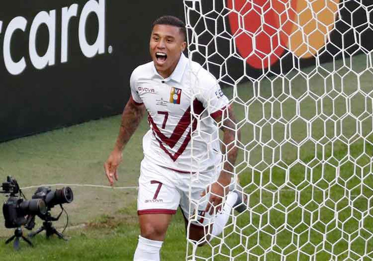 Machis viene de marcar con la Vinotinto.