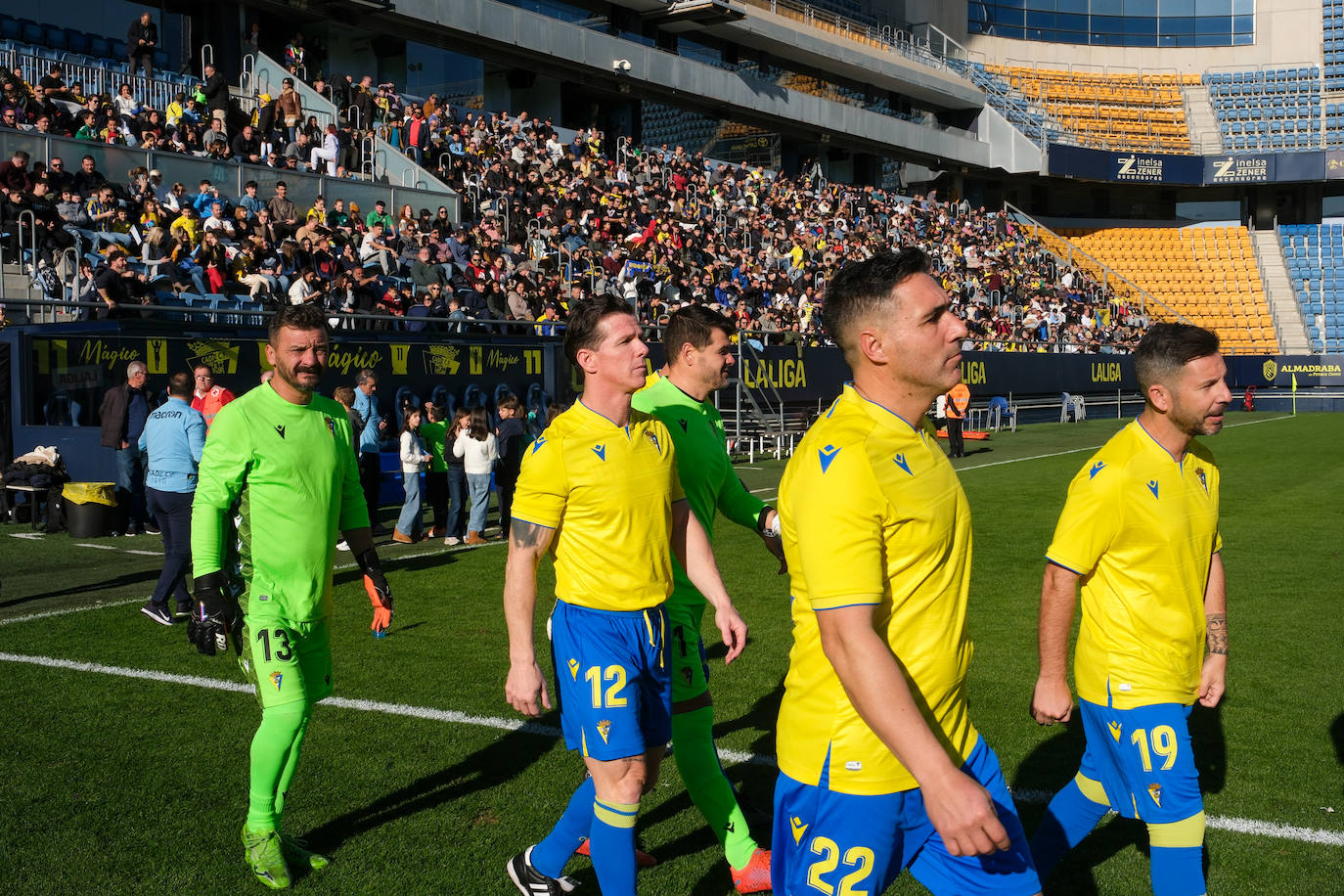 Fotos: Partido solidario Reyes Magos