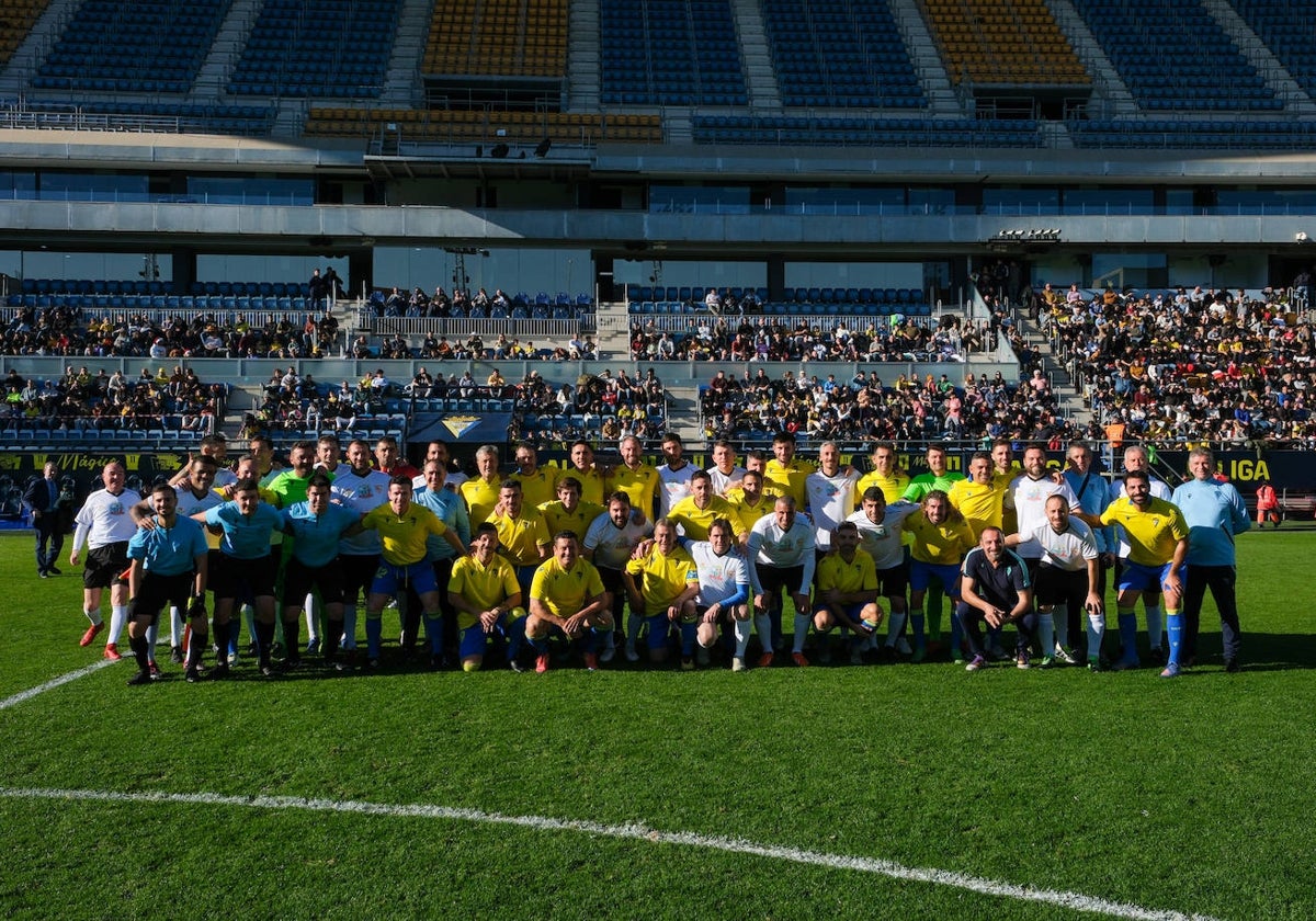 Fotos: Partido solidario Reyes Magos