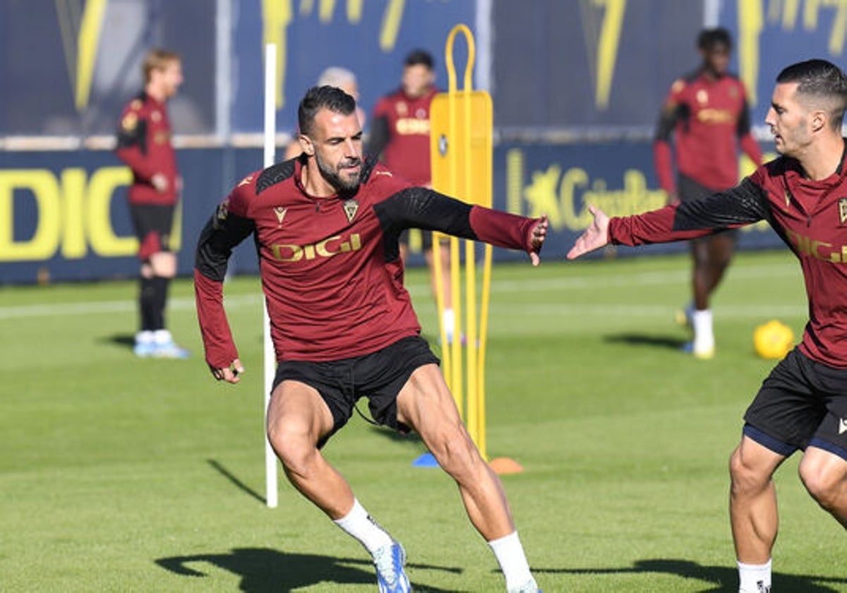 Negredo y Guardiola en un entrenamiento