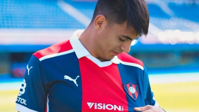 Arzamendia, un jugador diferente en Paraguay